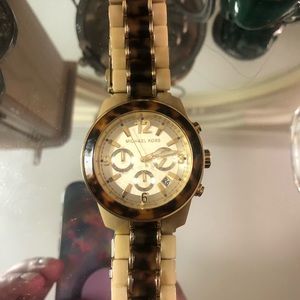 Michael Kors Watch tortis shell and beige enamel